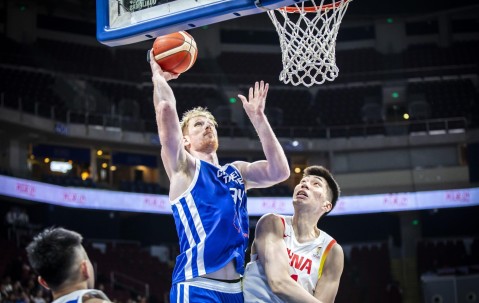 体力不支，高柏铠全场出战36分钟&amp;amp;投篮14中8，得到19分11篮板