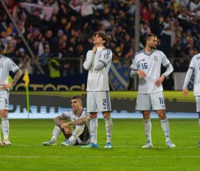 体育赛事-惋惜！10大劲旅陪国足无缘世界杯 1亿中场+37岁世界足球先生梦碎